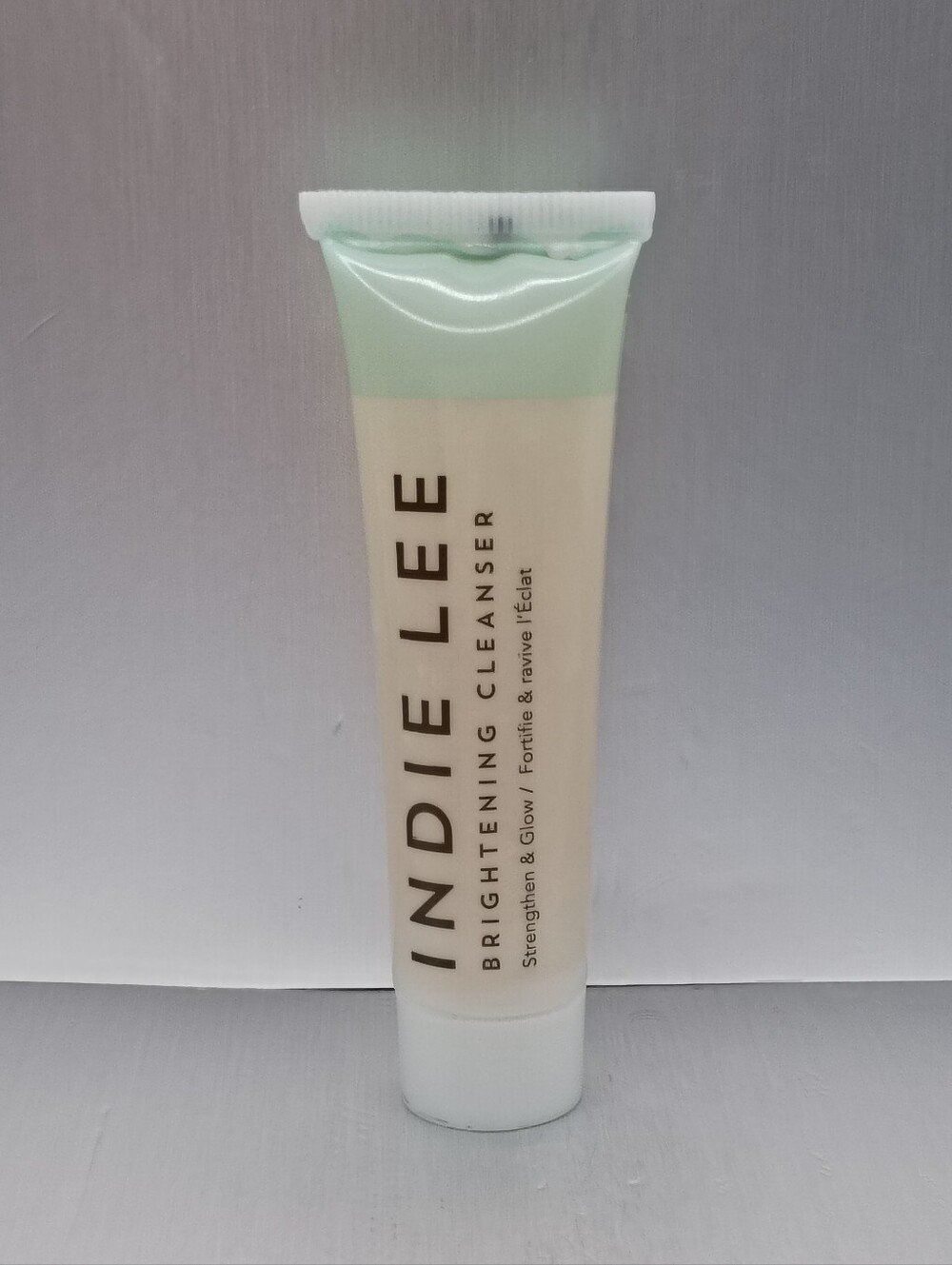 5 For $25 Item🌸 Indie Lee Brightening Cleanser